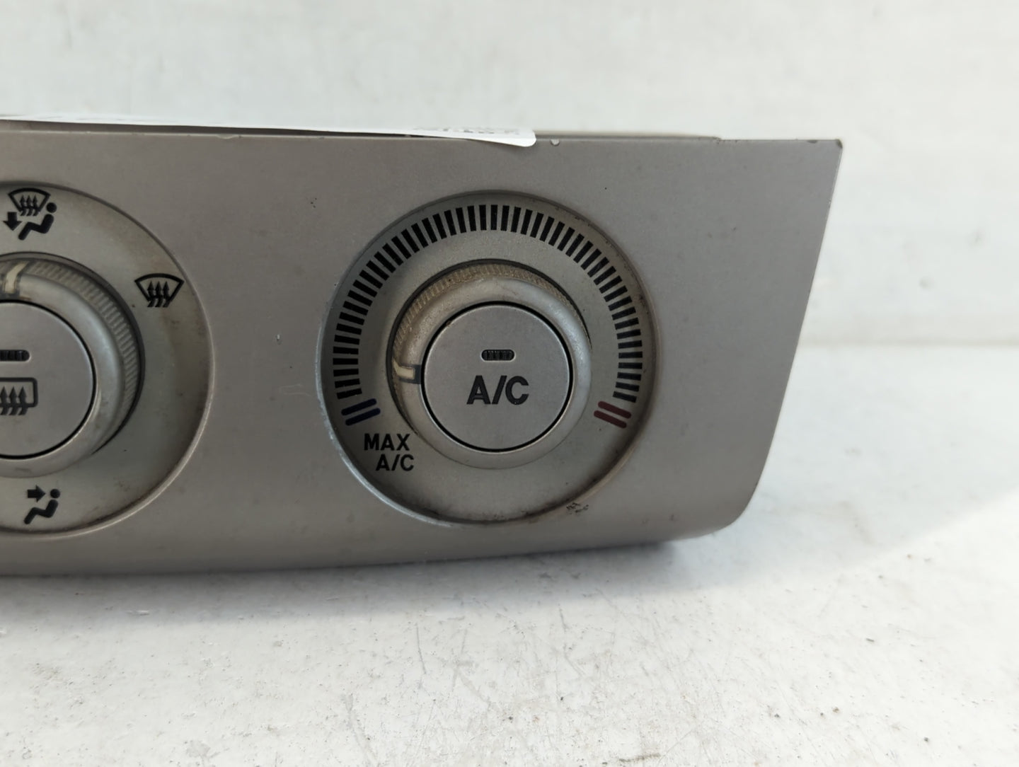 2007-2008 Toyota Solara Climate Control Module Temperature AC/Heater Replacement Fits Fits 2007 2008 OEM Used Auto Parts - O