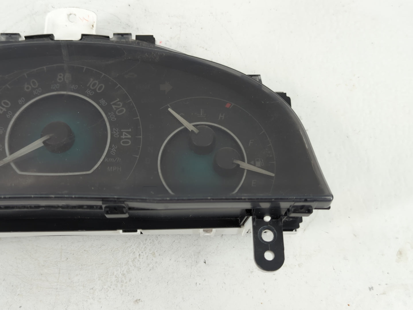 2007-2008 Toyota Solara Instrument Cluster Speedometer Gauges P/N:83800-06040 Fits Fits 2007 2008 OEM Used Auto Parts - Oemu