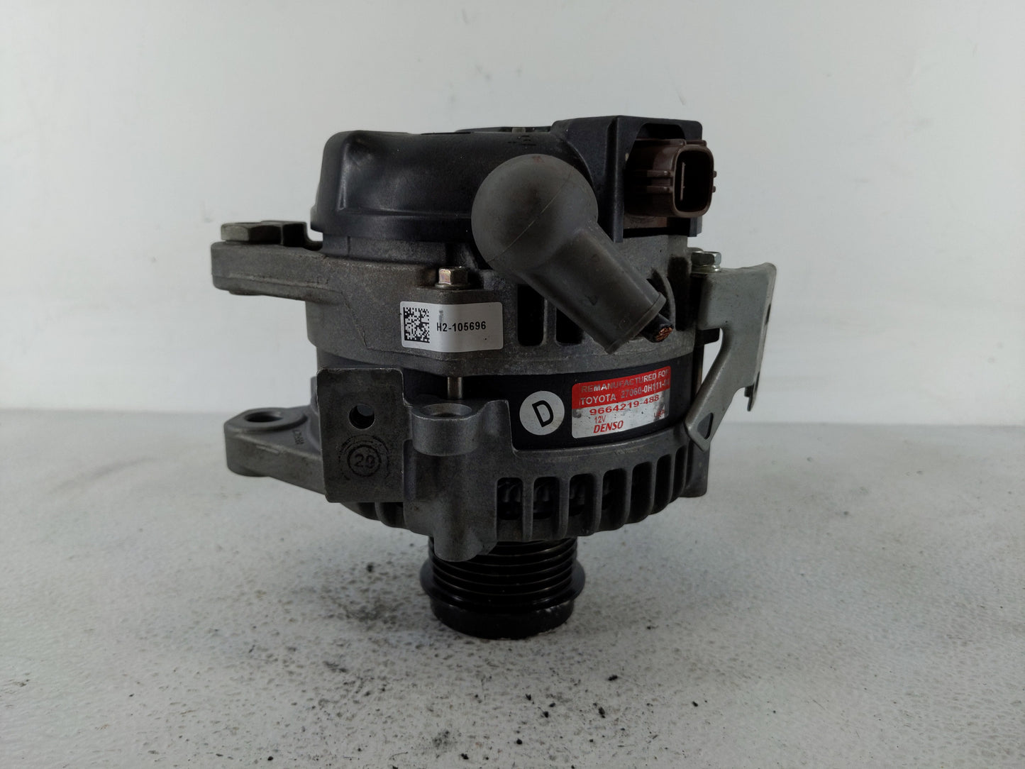 2007-2008 Toyota Solara Alternator Replacement Generator Charging Assembly Engine OEM P/N:27060 0H111 Fits OEM Used Auto Par