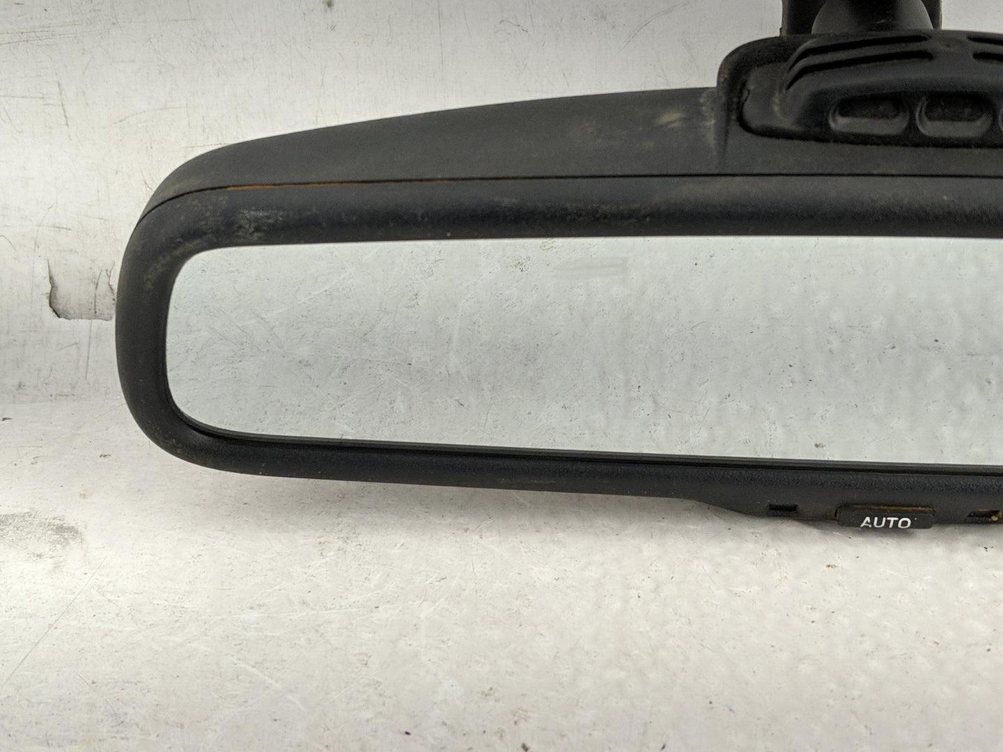 2006-2008 Toyota Solara Interior Rear View Mirror Replacement OEM P/N:E11026128 Fits Fits 2006 2007 2008 OEM Used Auto Parts