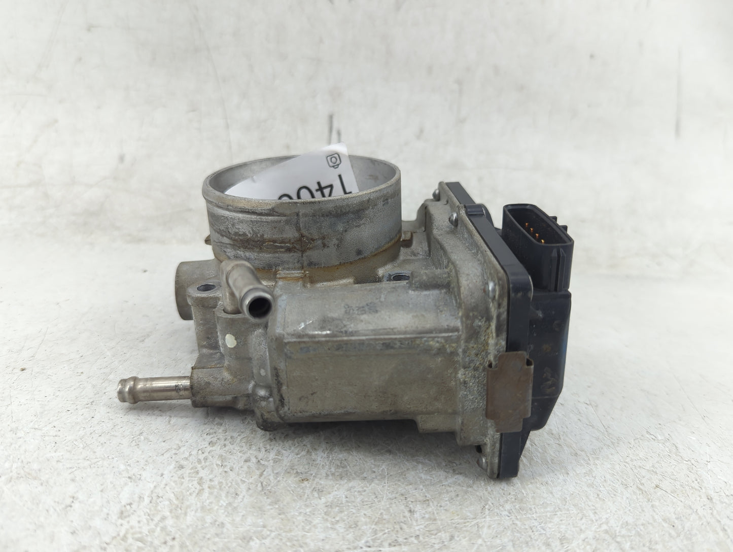 2004-2008 Toyota Solara Throttle Body P/N:22030-0A020 Fits Fits 2003 2004 2005 2006 2007 2008 2009 2010 OEM Used Auto Parts 
