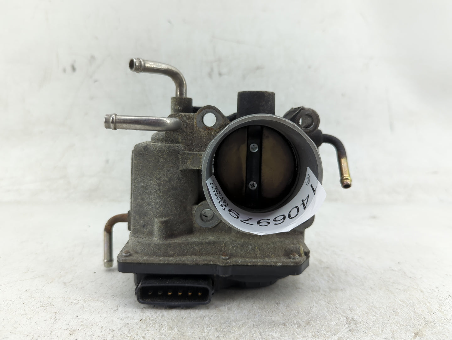 2007-2008 Toyota Solara Throttle Body P/N:22030-0H030 Fits Fits 2006 2007 2008 2009 2010 2011 2012 2013 2014 2015 OEM Used A