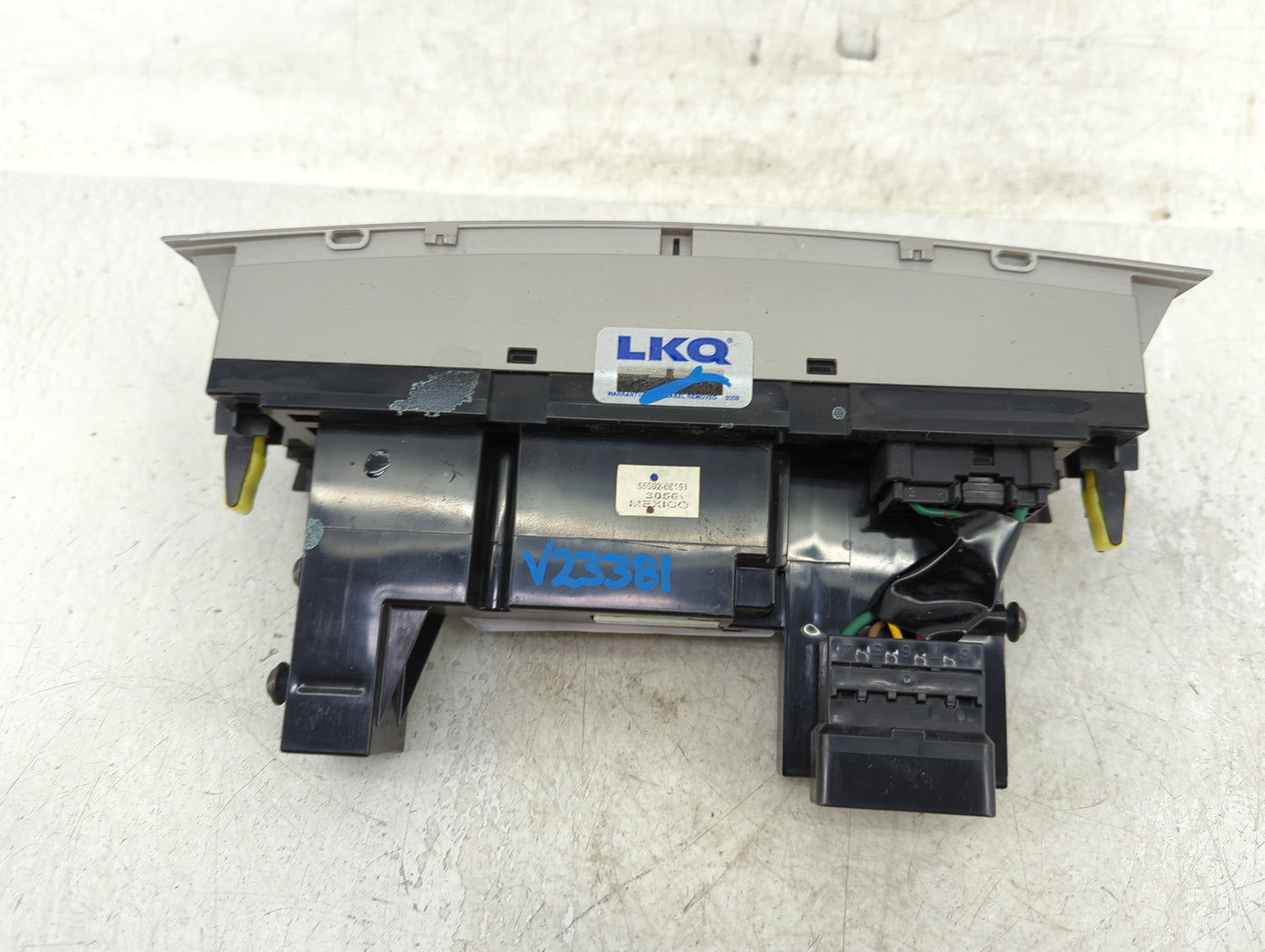 2007-2008 Toyota Solara Climate Control Module Temperature AC/Heater Replacement P/N:5590206161 Fits Fits 2007 2008 OEM Used