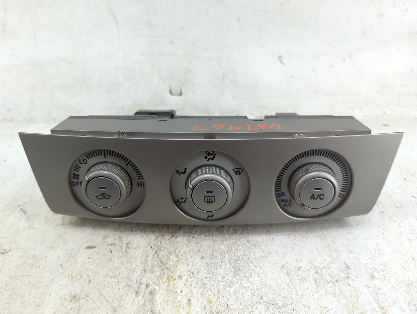 2007-2008 Toyota Solara Climate Control Module Temperature AC/Heater Replacement Fits Fits 2007 2008 OEM Used Auto Parts - O