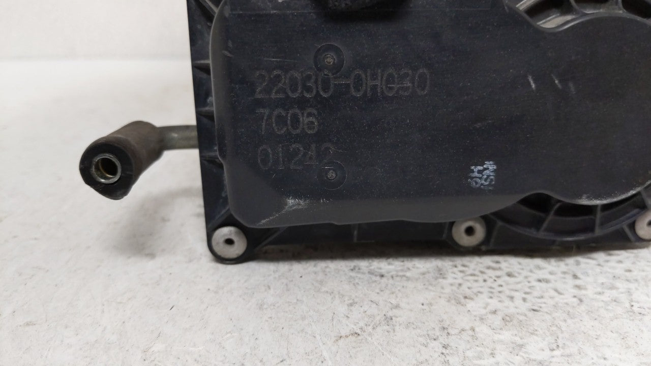2007-2008 Toyota Solara Throttle Body P/N:22030-28071 22030-28070 Fits Fits 2006 2007 2008 2009 2010 2011 2012 2013 2014 201