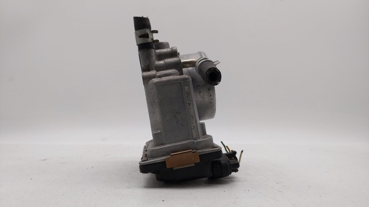 2004-2008 Toyota Solara Throttle Body P/N:22030-0A020 22030-20060 Fits Fits 2003 2004 2005 2006 2007 2008 2009 2010 OEM Used