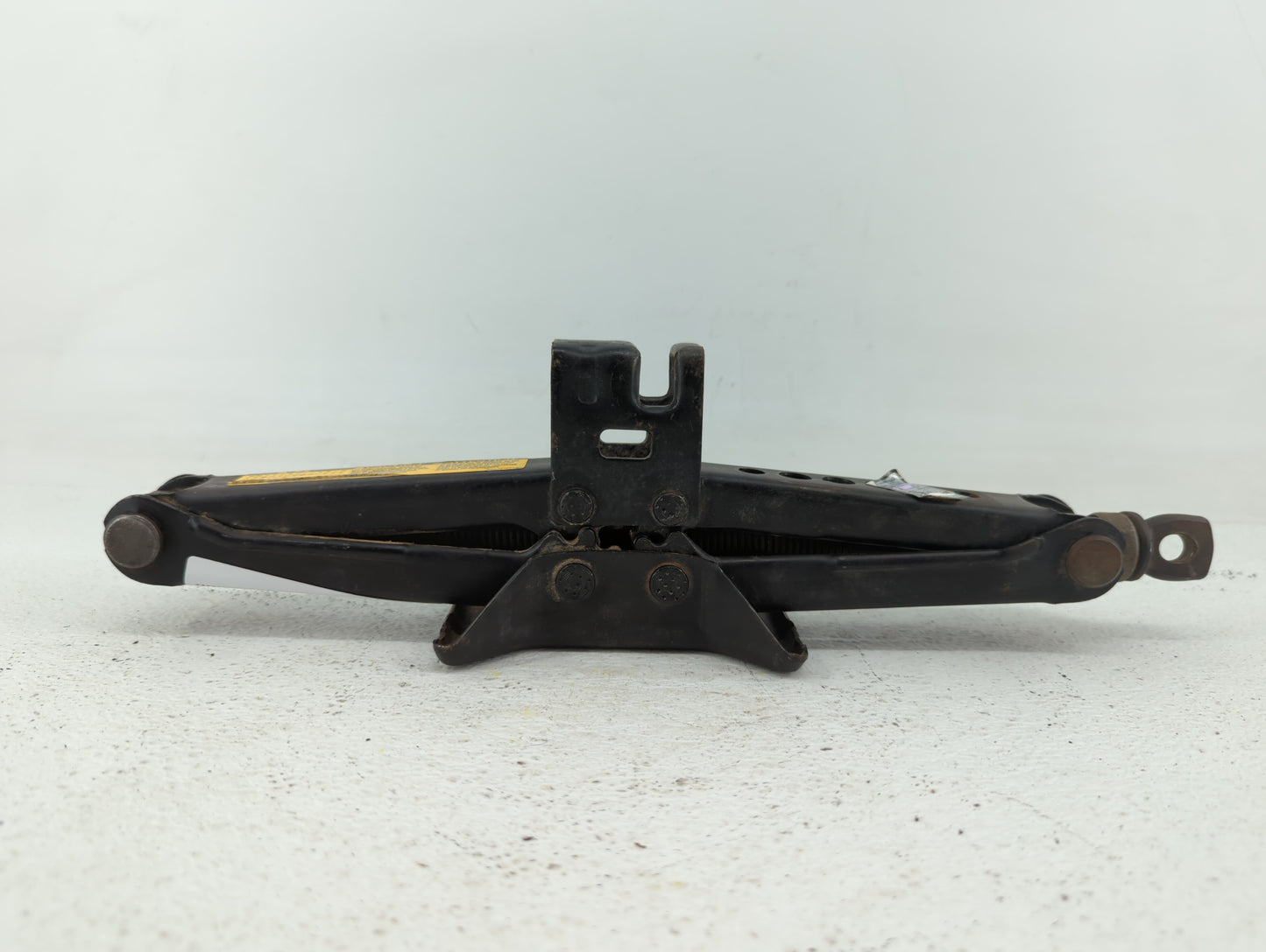 2007 Toyota Solara Spare Scissor Car Jack Black - Oemusedautoparts1.com