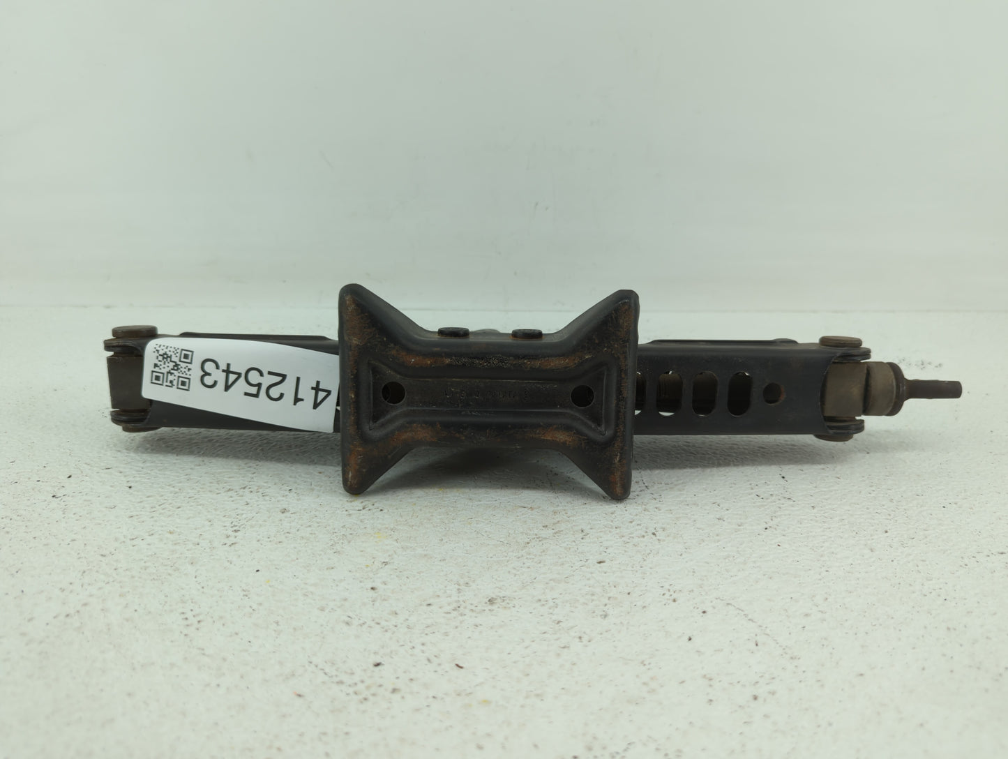 2007 Toyota Solara Spare Scissor Car Jack Black - Oemusedautoparts1.com