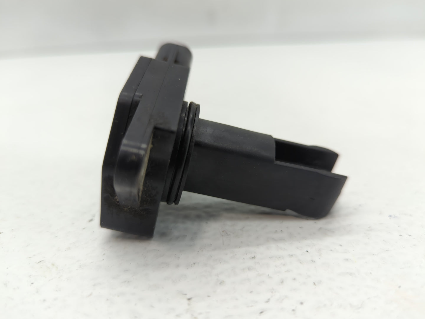2004-2008 Toyota Solara Mass Air Flow Meter Maf - Oemusedautoparts1.com