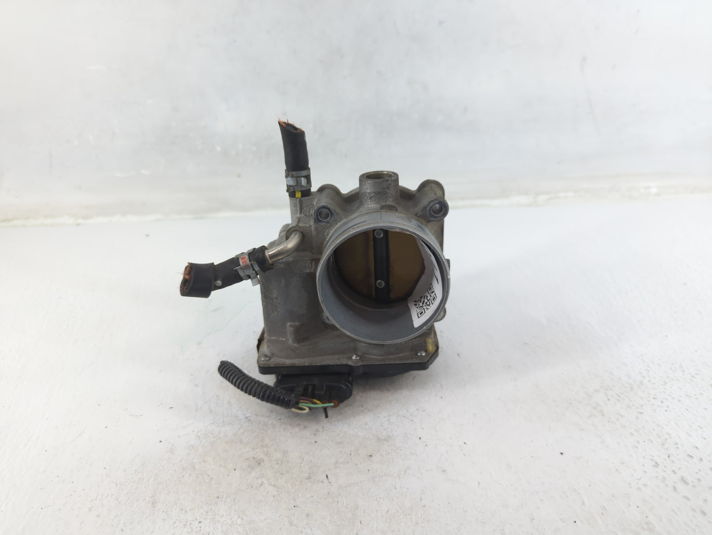 2004-2008 Toyota Solara Throttle Body P/N:7E10 C2050, 22030-20060 Fits Fits 2003 2004 2005 2006 2007 2008 2009 2010 OEM Used