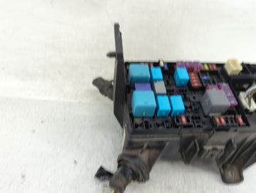 2005-2008 Toyota Tacoma Fusebox Fuse Box Panel Relay Module P/N:82662-04030 Fits Fits 2005 2006 2007 2008 OEM Used Auto Parts