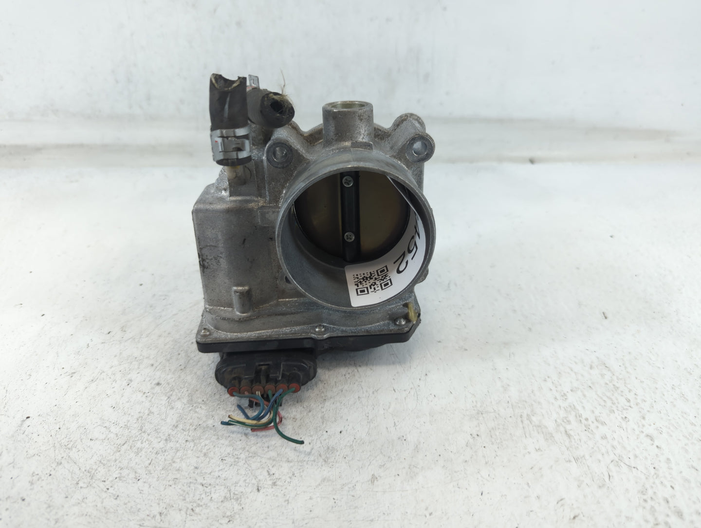 2005-2015 Toyota Tacoma Throttle Body P/N:22030-75020 Fits Fits 2005 2006 2007 2008 2009 2010 2011 2012 2013 2014 2015 OEM U