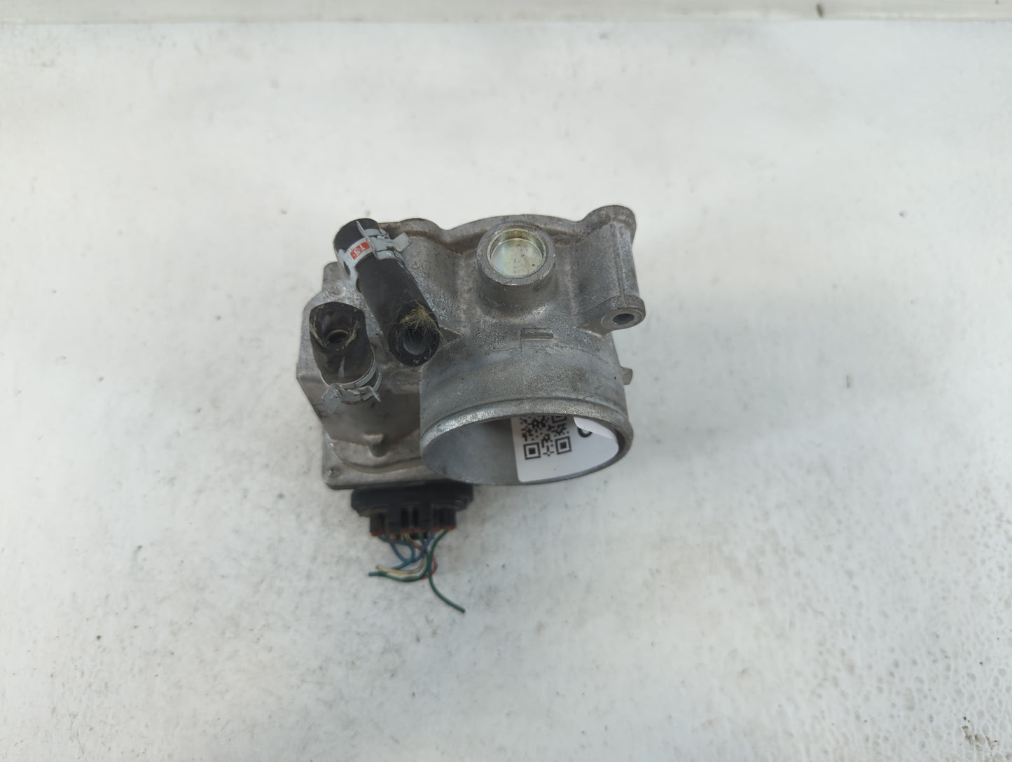 2005-2015 Toyota Tacoma Throttle Body P/N:22030-75020 Fits Fits 2005 2006 2007 2008 2009 2010 2011 2012 2013 2014 2015 OEM U