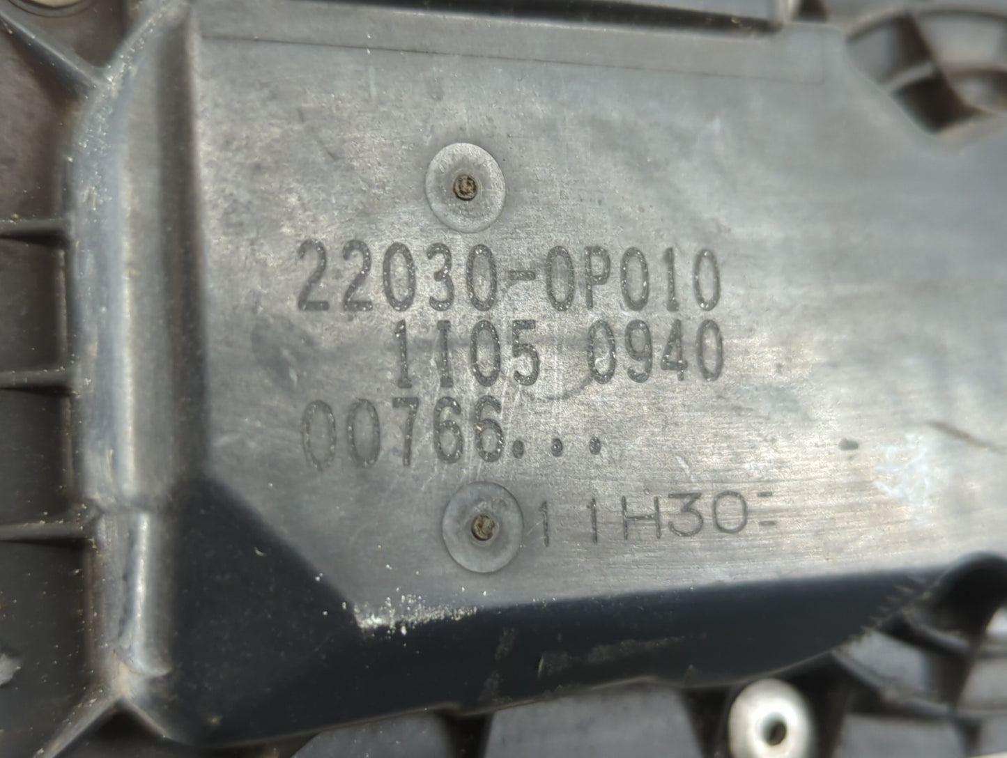 2005-2015 Toyota Tacoma Throttle Body P/N:22030-0P010 Fits Fits 2003 2004 2005 2006 2007 2008 2009 2010 2011 2012 2013 2014 