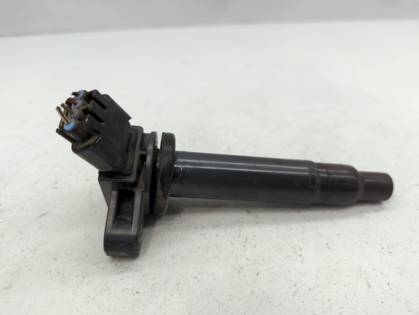 2000-2009 Toyota Tundra Ignition Coil Igniter Pack - Oemusedautoparts1.com