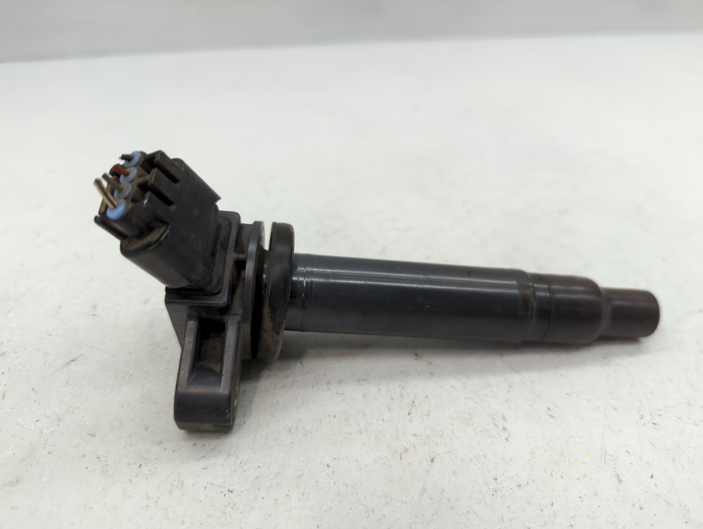 2000-2009 Toyota Tundra Ignition Coil Igniter Pack - Oemusedautoparts1.com