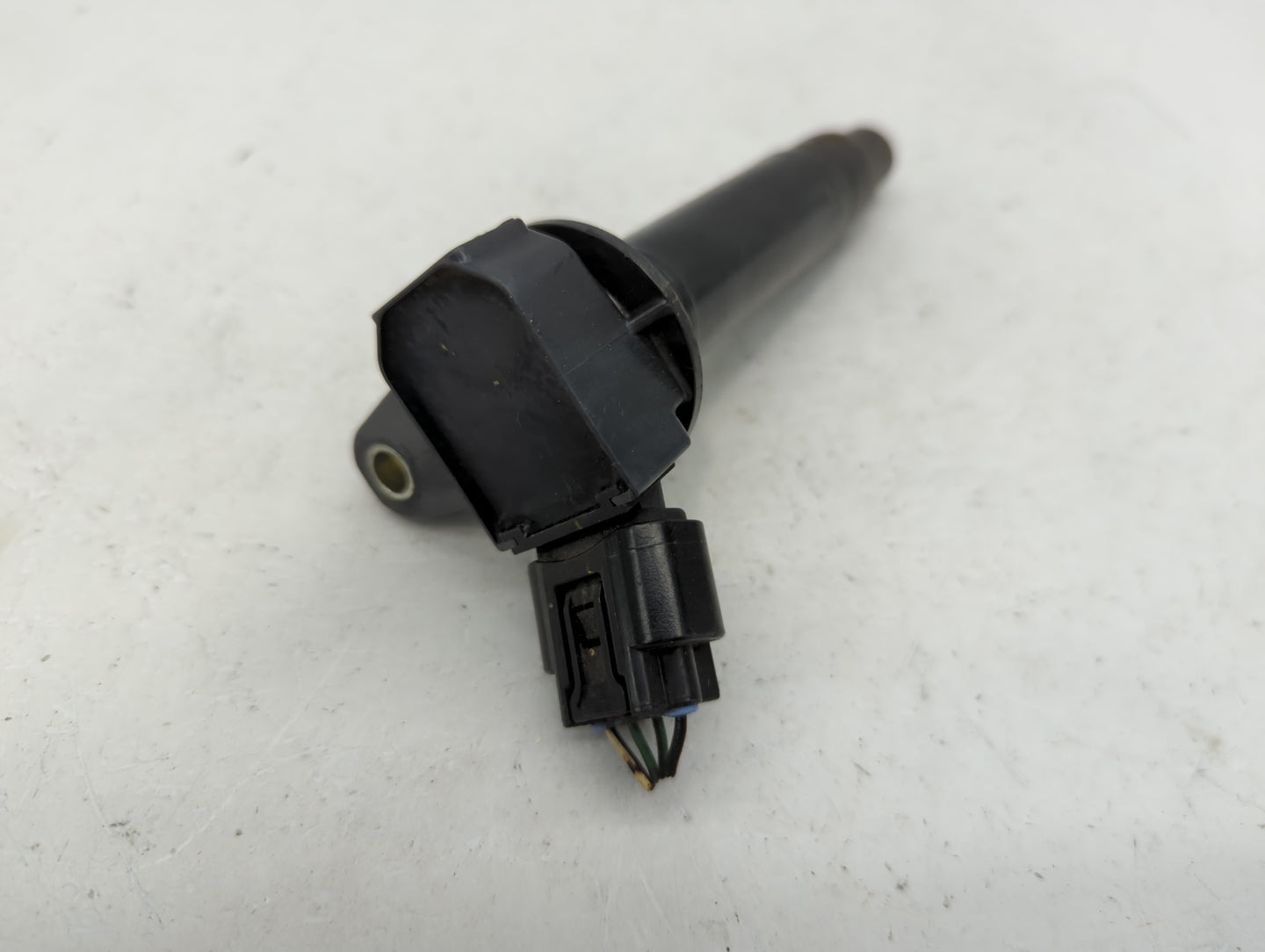 2000-2009 Toyota Tundra Ignition Coil Igniter Pack - Oemusedautoparts1.com