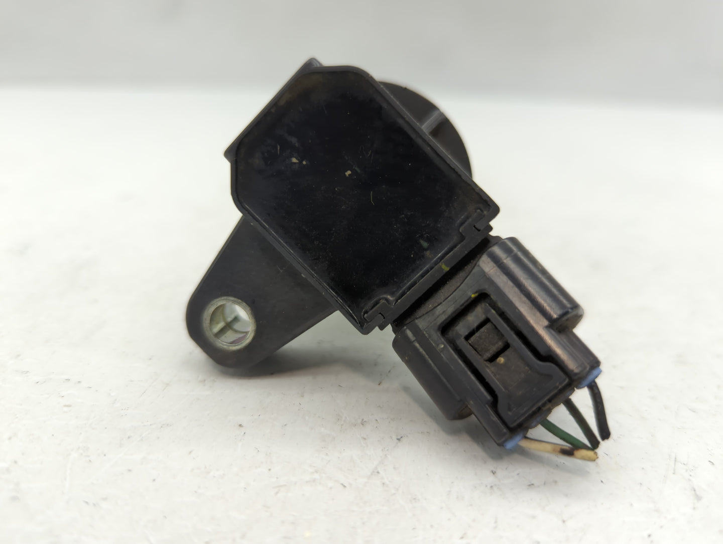 2000-2009 Toyota Tundra Ignition Coil Igniter Pack - Oemusedautoparts1.com
