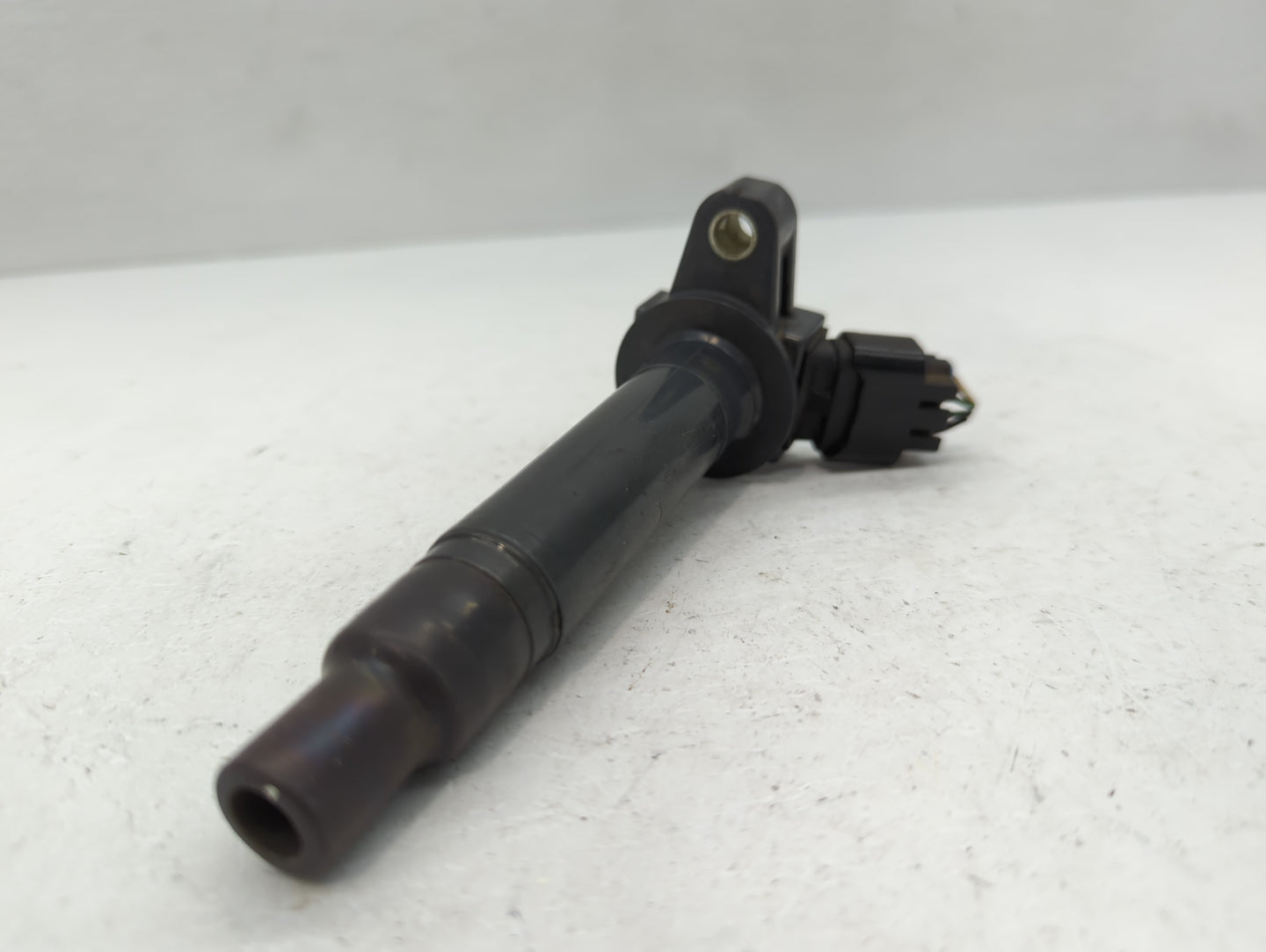 2000-2009 Toyota Tundra Ignition Coil Igniter Pack - Oemusedautoparts1.com