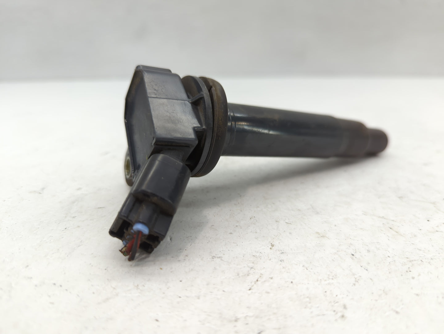 2000-2009 Toyota Tundra Ignition Coil Igniter Pack - Oemusedautoparts1.com