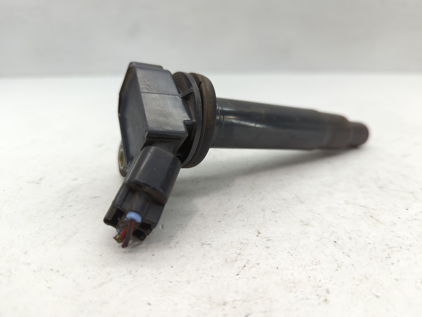 2000-2009 Toyota Tundra Ignition Coil Igniter Pack - Oemusedautoparts1.com