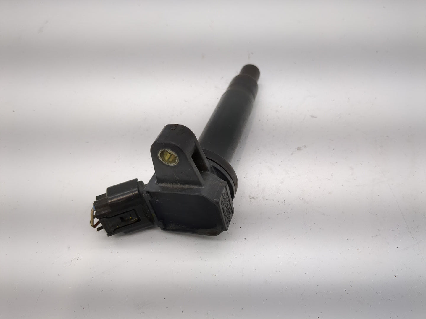 2000-2009 Toyota Tundra Ignition Coil Igniter Pack - Oemusedautoparts1.com