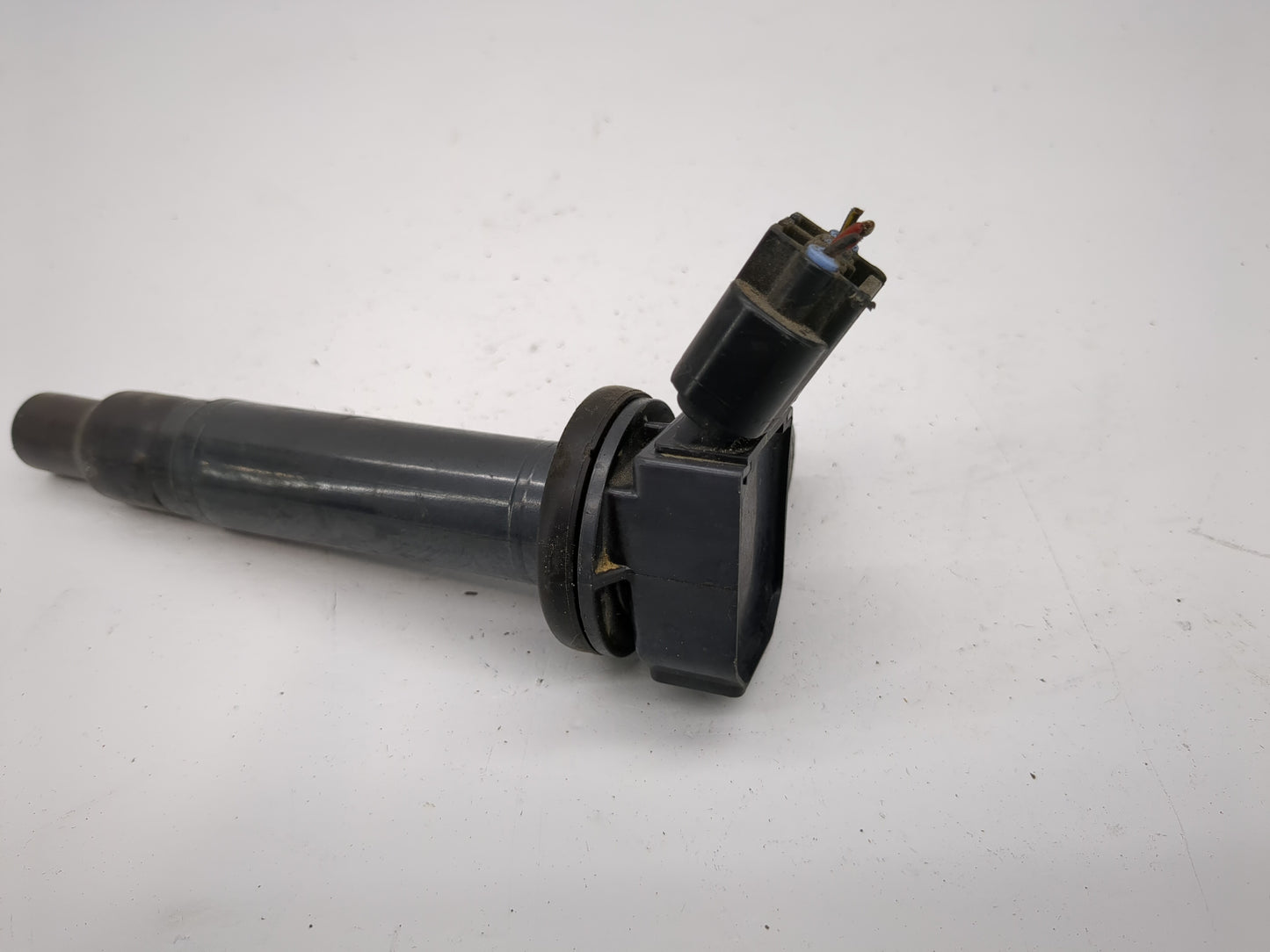 2000-2009 Toyota Tundra Ignition Coil Igniter Pack - Oemusedautoparts1.com