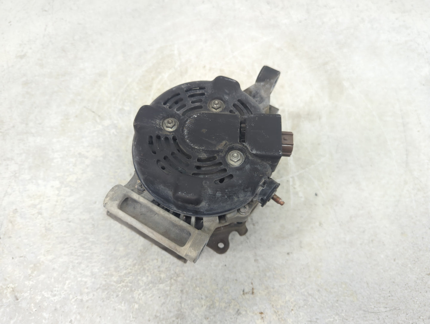 2007-2021 Toyota Tundra Alternator Replacement Generator Charging Assembly Engine OEM P/N:27060-0S020 Fits OEM Used Auto Par