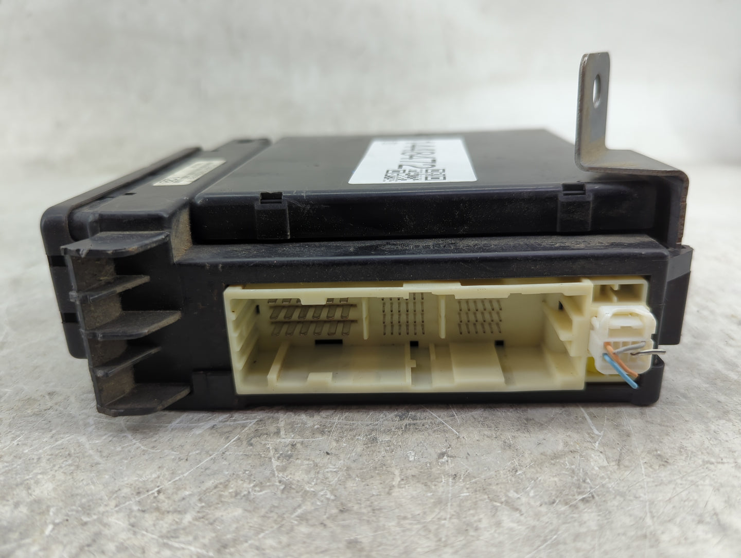 2007-2010 Toyota Tundra Power Supply Control Module 8124680178|tmb-46 - Oemusedautoparts1.com