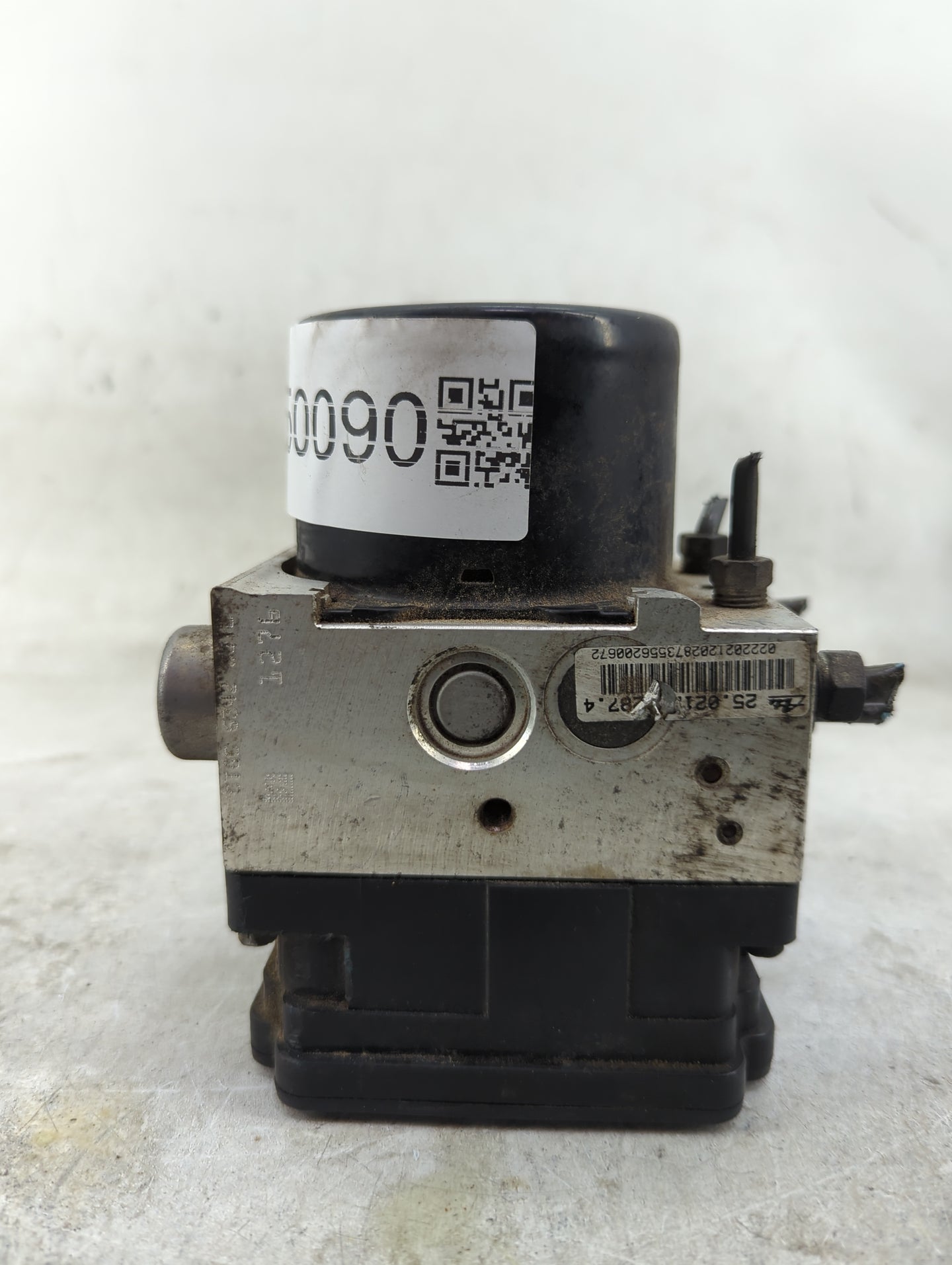 2007 Toyota Tundra ABS Pump Control Module Replacement P/N:44500-0C100 Fits OEM Used Auto Parts - Oemusedautoparts1.com