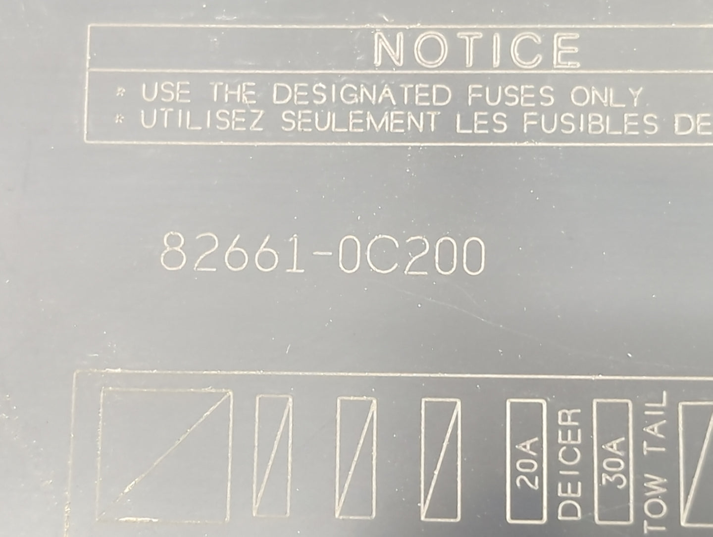 2007-2009 Toyota Tundra Fusebox Fuse Box Panel Relay Module P/N:82661-0C200 Fits Fits 2007 2008 2009 OEM Used Auto Parts - O