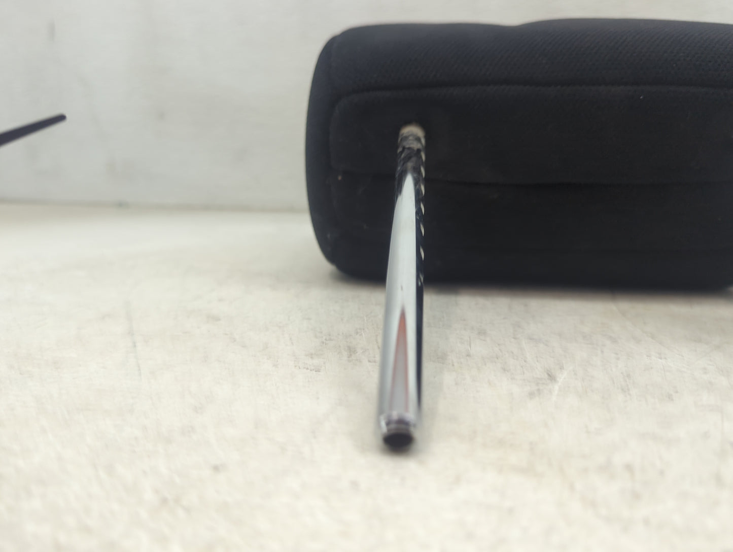 2007 Toyota Tundra Headrest Head Rest Front Driver Passenger Seat Fits OEM Used Auto Parts - Oemusedautoparts1.com