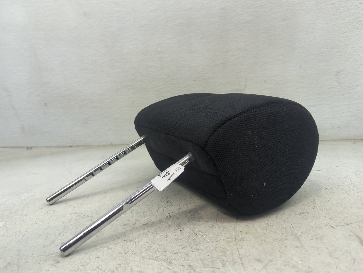 2007 Toyota Tundra Headrest Head Rest Front Driver Passenger Seat Fits OEM Used Auto Parts - Oemusedautoparts1.com