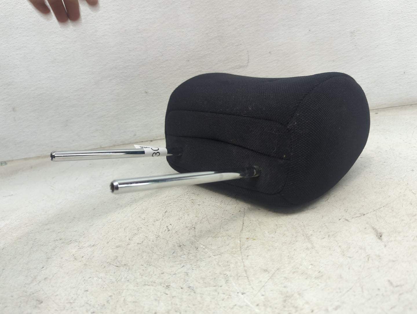 2007 Toyota Tundra Headrest Head Rest Front Driver Passenger Seat Fits OEM Used Auto Parts - Oemusedautoparts1.com