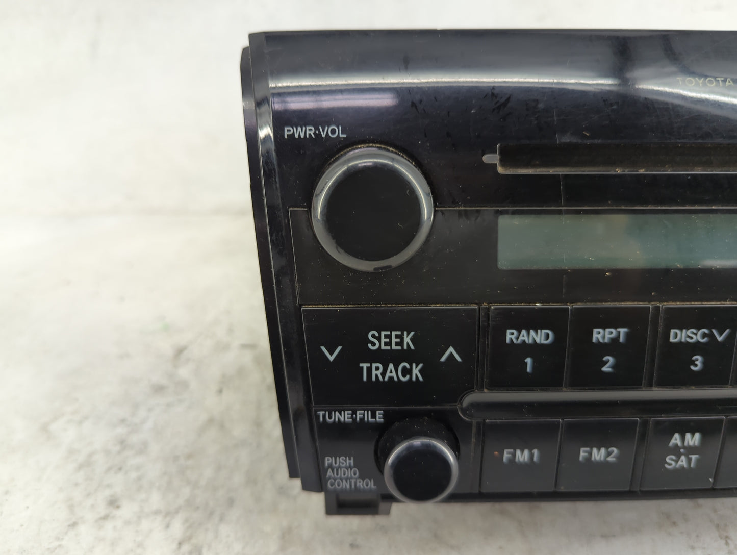 2007-2012 Toyota Tundra Radio AM FM Cd Player Receiver Replacement P/N:86120-0C181 CQ-ET1661X Fits OEM Used Auto Parts - Oem