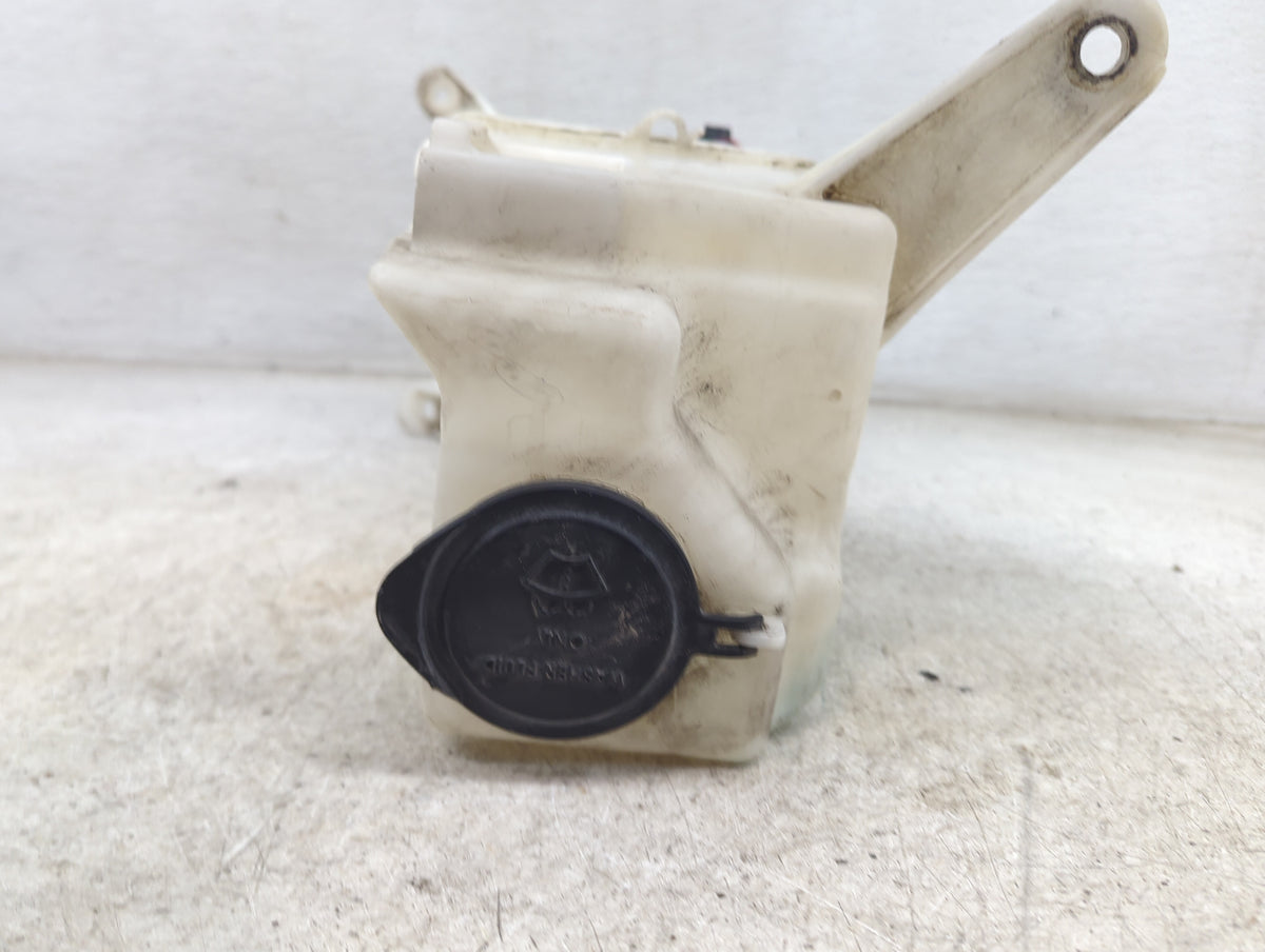 2007-2021 Toyota Tundra Windshield Washer Fluid Reservoir Bottle Oem 1498780 - Oemusedautoparts1.com