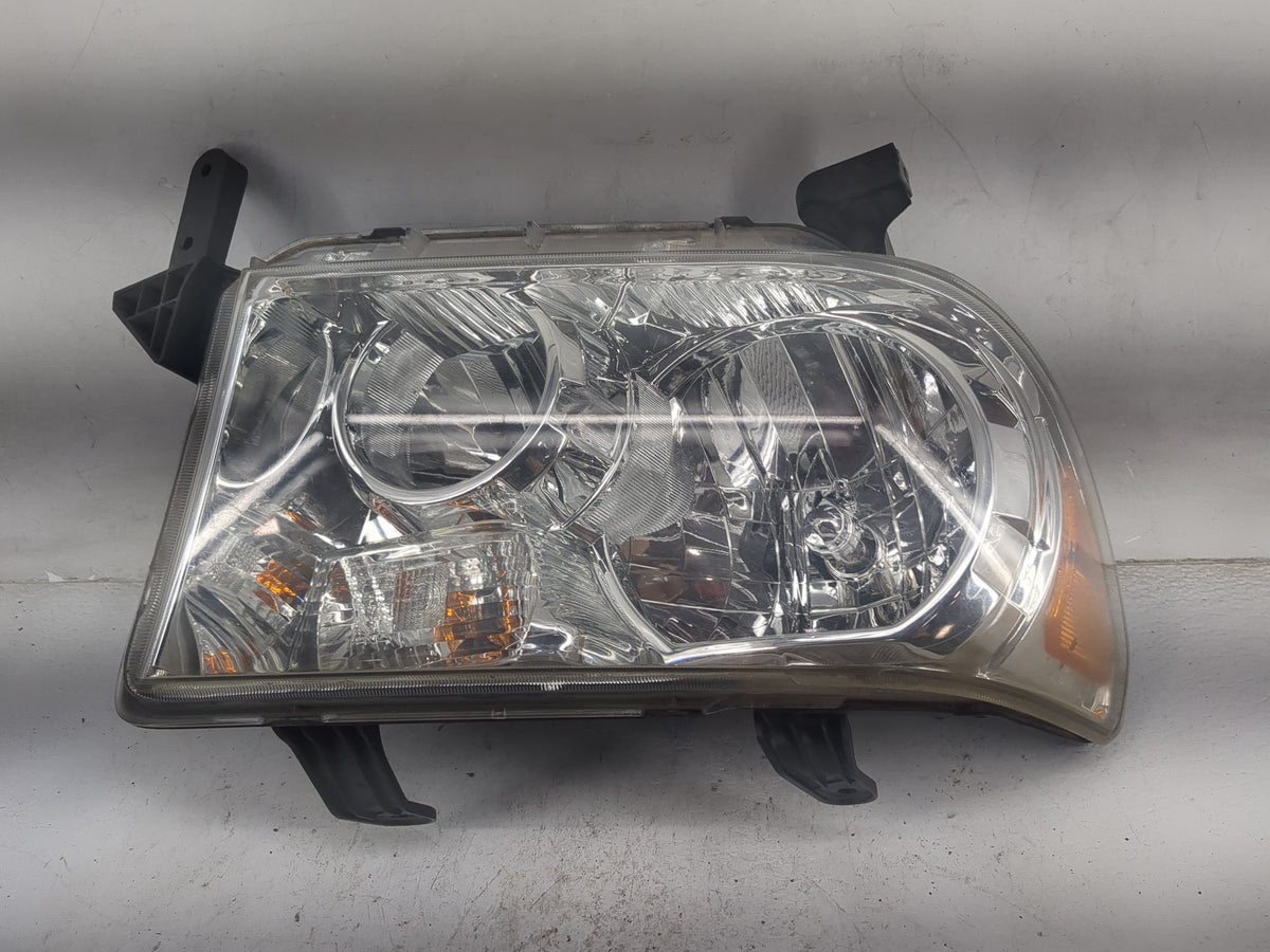 2007-2013 Toyota Tundra Passenger Right Oem Head Light Headlight Lamp - Oemusedautoparts1.com