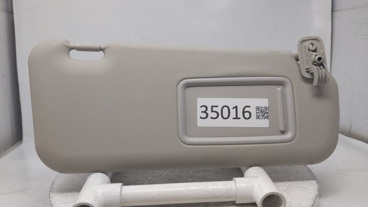 2007 Toyota Tundra Sun Visor Shade Replacement Passenger Right Mirror Fits OEM Used Auto Parts - Oemusedautoparts1.com