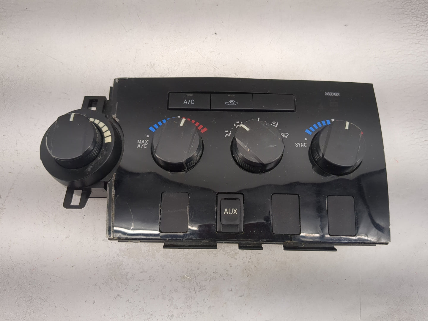 2007 Toyota Tundra Climate Control Module Temperature AC/Heater Replacement P/N:84010-0CA70 MX146570-4605 Fits OEM Used Auto