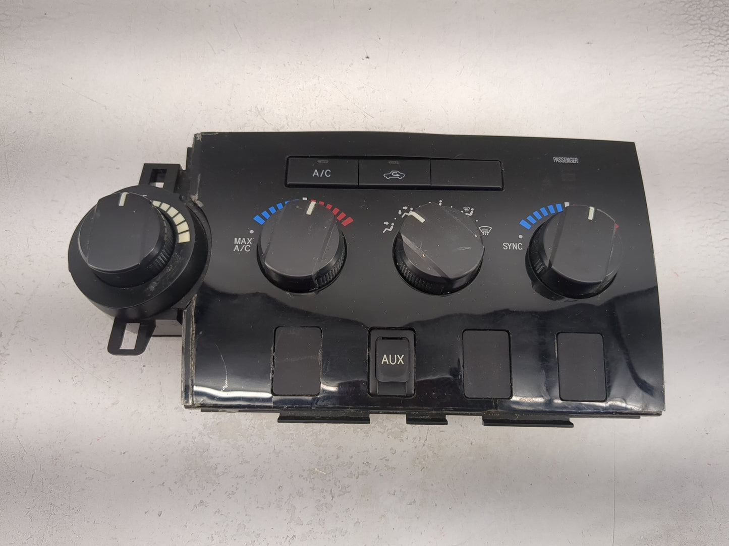 2007 Toyota Tundra Climate Control Module Temperature AC/Heater Replacement P/N:84010-0CA70 MX146570-4605 Fits OEM Used Auto