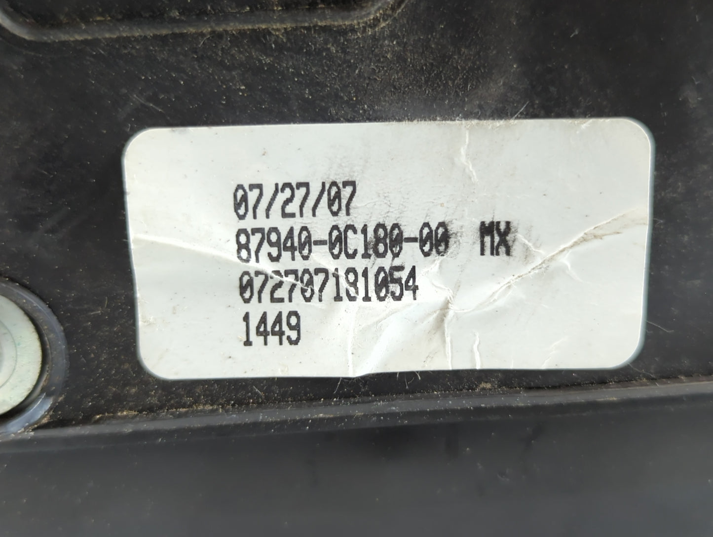 2007-2012 Toyota Tundra Driver Left Side View Manual Door Mirror - Oemusedautoparts1.com