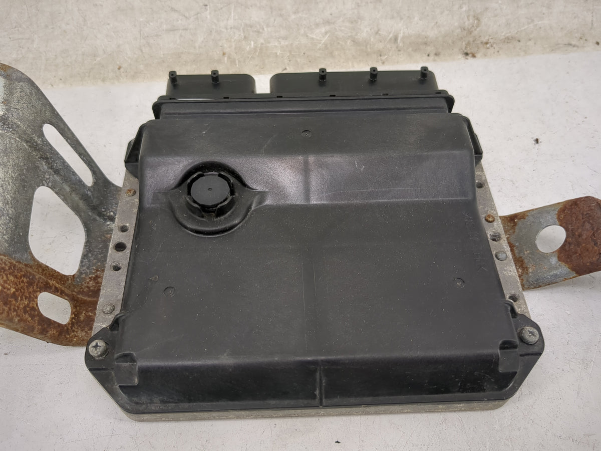 2006-2007 Toyota Yaris PCM Engine Control Computer ECU ECM PCU OEM P/N:89661-52E90 212000-3640 Fits Fits 2006 2007 OEM Used 