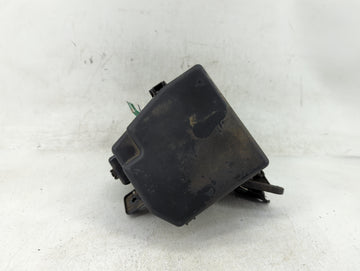 2006-2011 Toyota Yaris Fusebox Fuse Box Panel Relay Module P/N:82662-52301 Fits Fits 2006 2007 2008 2009 2010 2011 OEM Used 