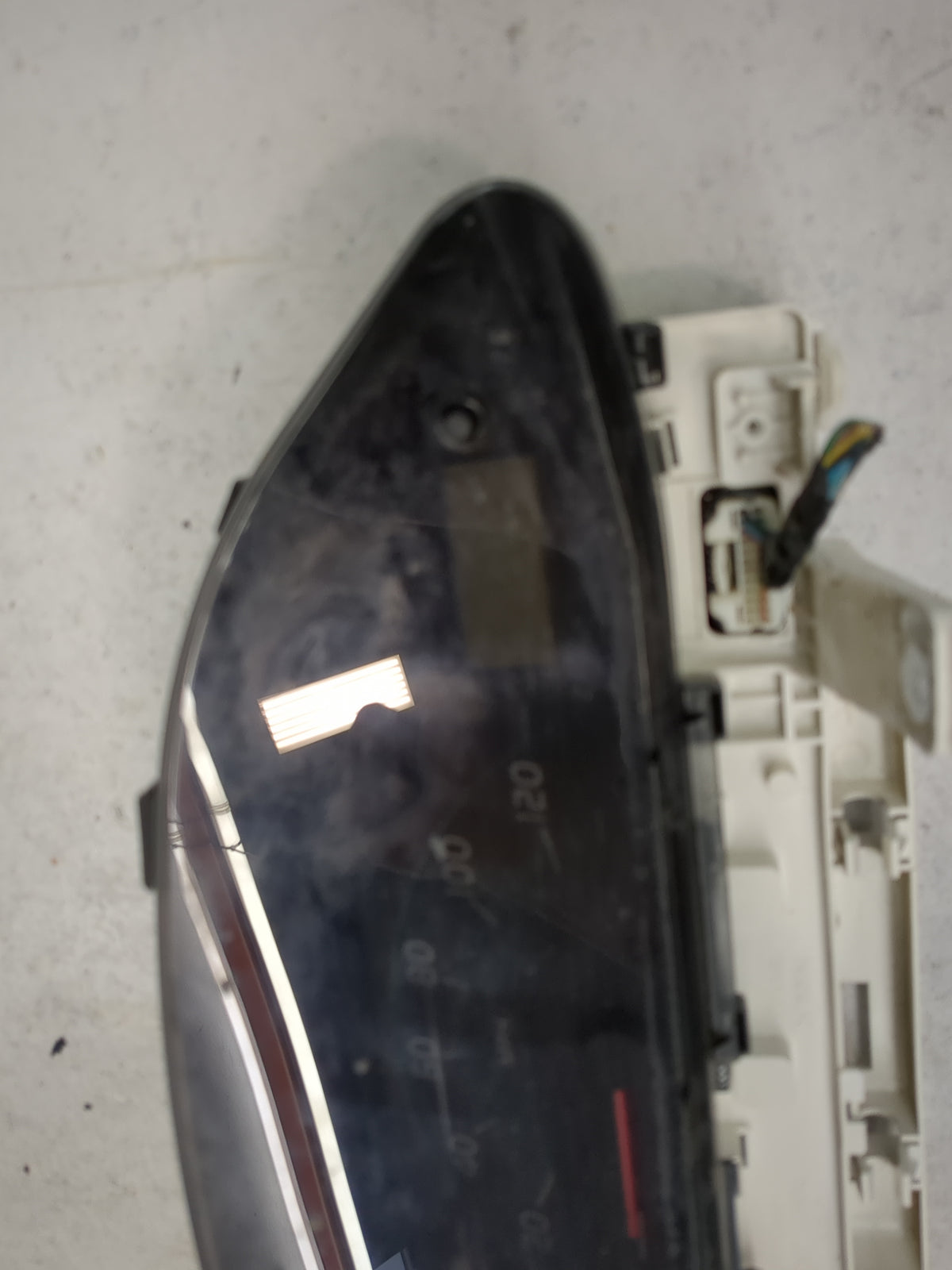2006-2007 Toyota Yaris Instrument Cluster Speedometer Gauges P/N:83800-52C70 257430-0822 Miles:126K Fits Fits 2006 2007 OEM 