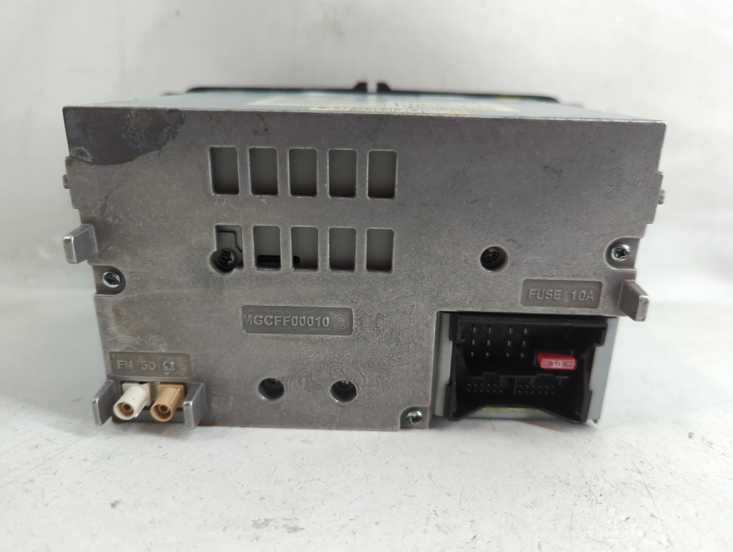 2007-2009 Volkswagen Eos Radio AM FM Cd Player Receiver Replacement P/N:1K0 035 180 G Fits Fits 2006 2007 2008 2009 OEM Used