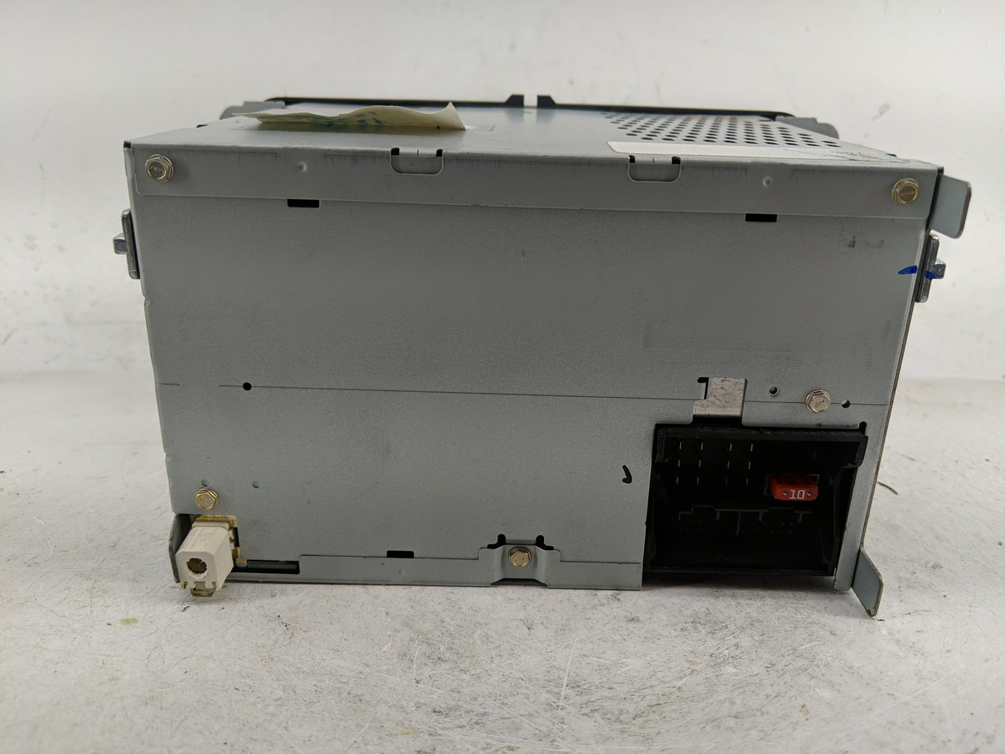 2007-2009 Volkswagen Eos Radio AM FM Cd Player Receiver Replacement Fits Fits 2006 2007 2008 2009 OEM Used Auto Parts - Oemu