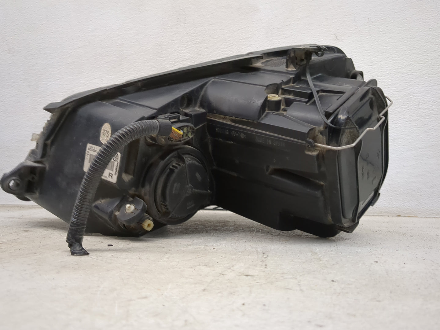 Volkswagen Eos Passenger Right Oem Head Light Headlight Lamp - Oemusedautoparts1.com