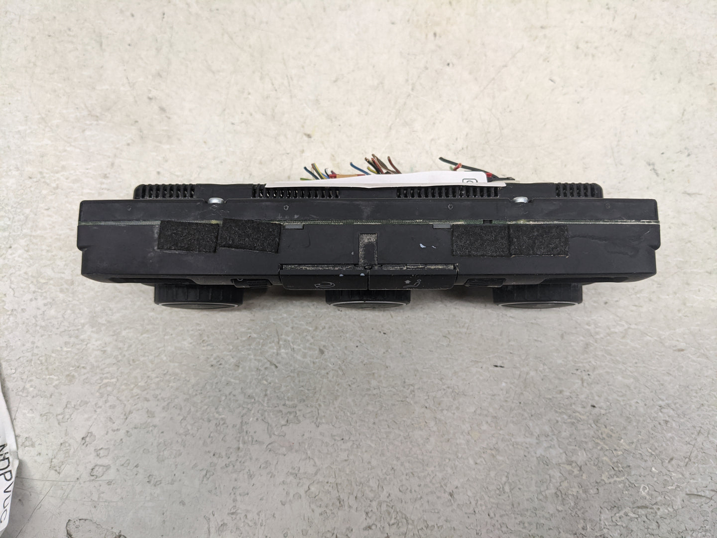 2007 Volkswagen Eos Climate Control Module Temperature AC/Heater Replacement Fits OEM Used Auto Parts - Oemusedautoparts1.co