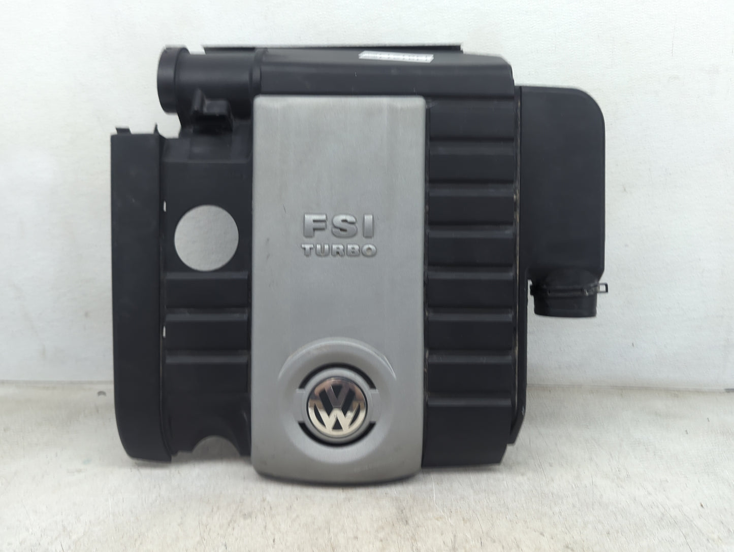 2007 Volkswagen Eos Engine Cover - Oemusedautoparts1.com