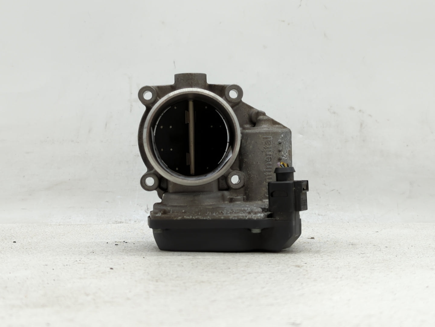 2007-2016 Volkswagen Eos Throttle Body P/N:06F 133 062 G 06F 133 062 Q Fits OEM Used Auto Parts - Oemusedautoparts1.com